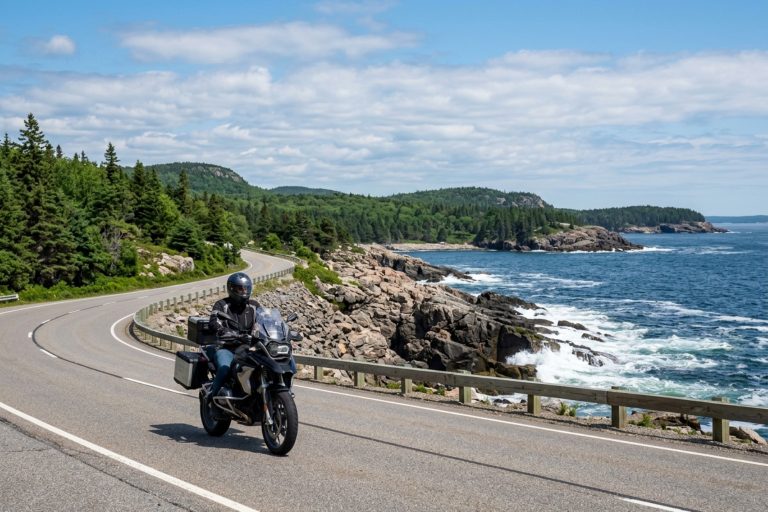 how do many motorcycle crashes happen